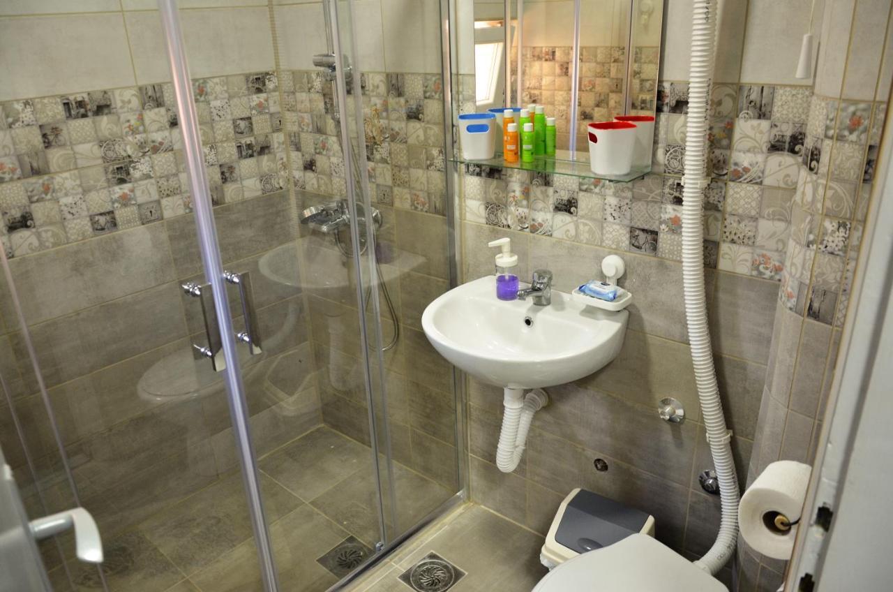 Apartman Terassa Donji Milanovac Dış mekan fotoğraf